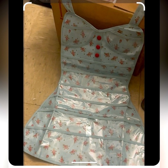 Sundress Shape Jewelry Holder 2 Sided Velcro Closures in the back with Hanger - Picture 1 of 9
